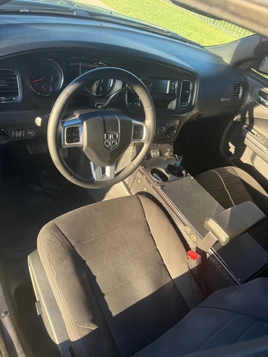 2013 Dodge Charger 7th Gen - Image 6 of 11