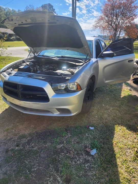 2013 Dodge Charger 7th Gen - Image 11 of 14