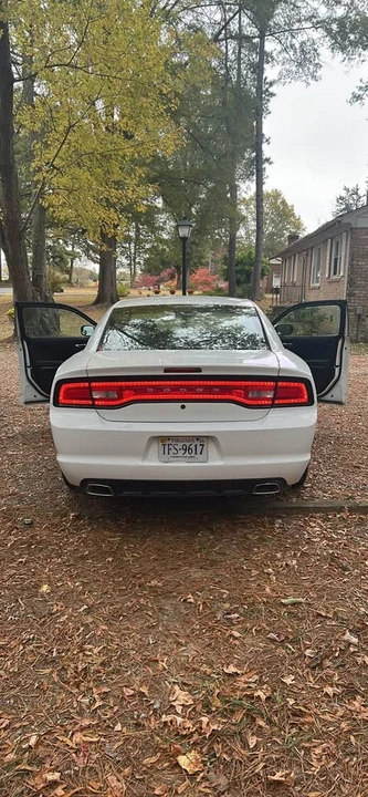 2013 Dodge Charger 7th Gen - Image 3 of 6