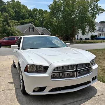 2013 Dodge Charger R/T Max Sedan 4D