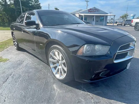 2013 Dodge Charger R/T Max Sedan 4D