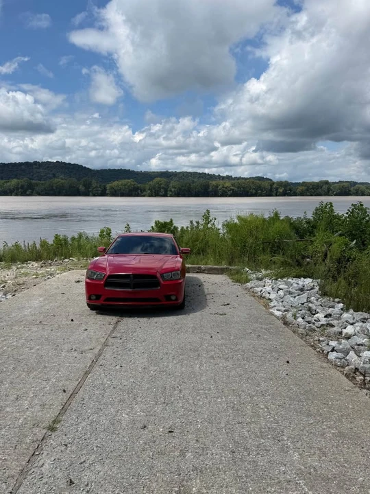 2013 Dodge Charger 7th Gen - Image 4 of 5