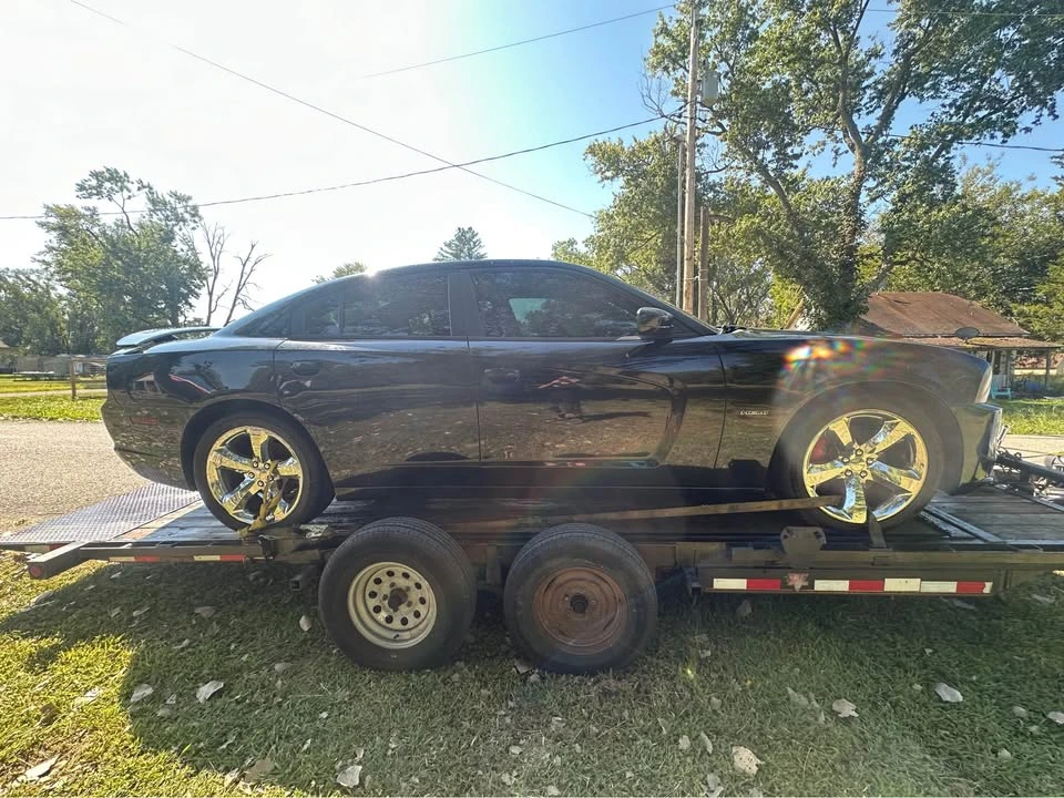 2013 Dodge Charger 7th Gen - Image 4 of 4