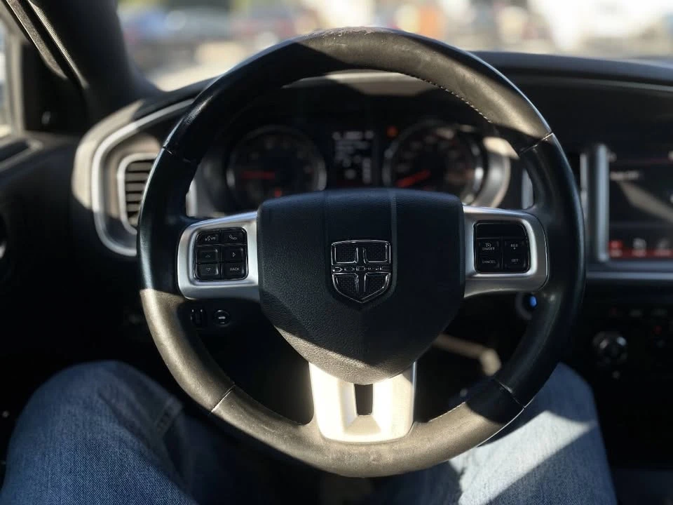 2013 Dodge Charger 7th Gen - Image 12 of 19