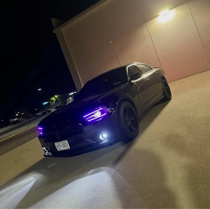 2013 Dodge Charger 7th Gen - Image 6 of 8