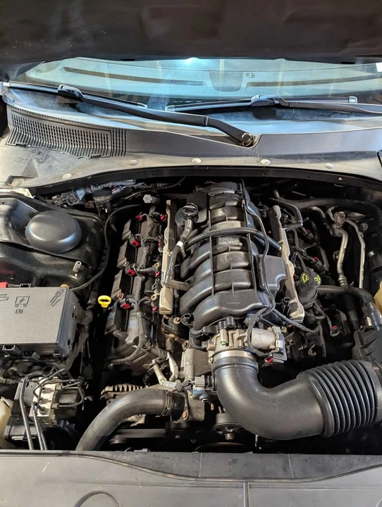 2013 Dodge Charger 7th Gen - Image 4 of 8