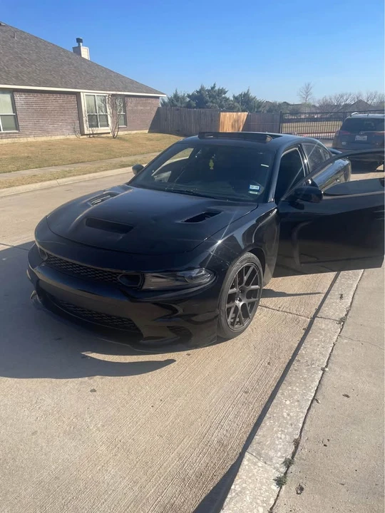 2013 Dodge Charger 7th Gen - Image 2 of 10