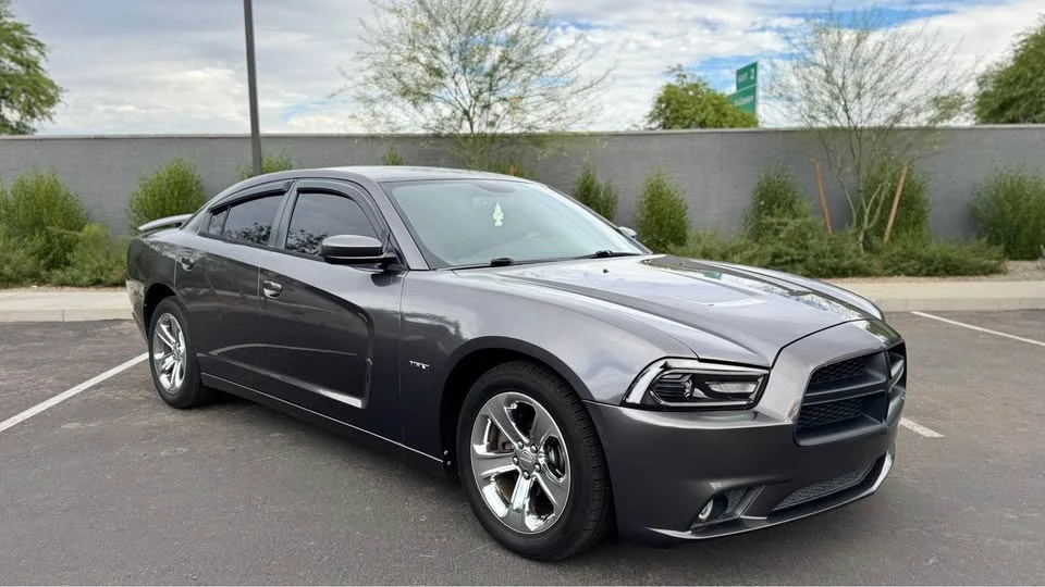 2013 Dodge Charger 7th Gen - Image 4 of 13