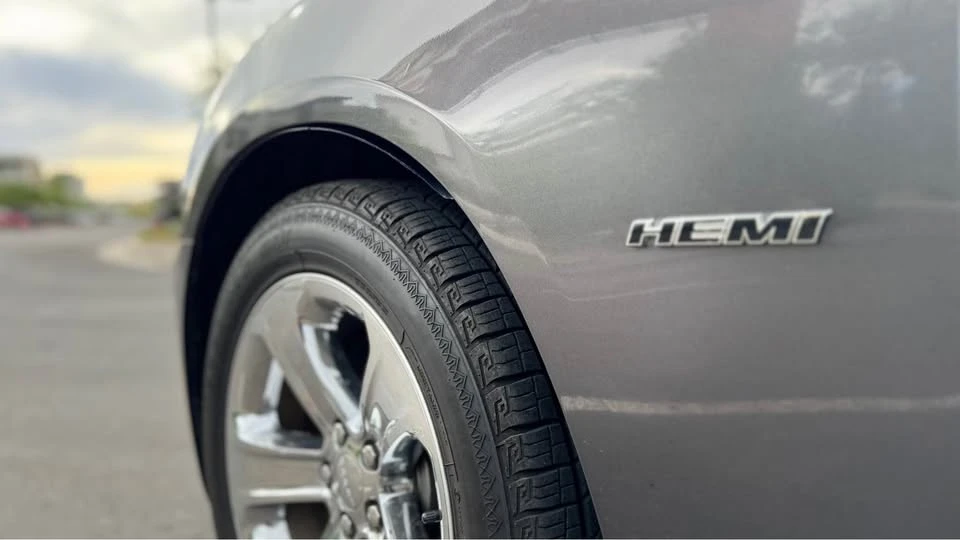 2013 Dodge Charger 7th Gen - Image 2 of 13