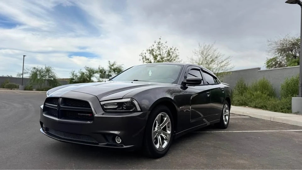 2013 Dodge Charger 7th Gen - Image 3 of 13