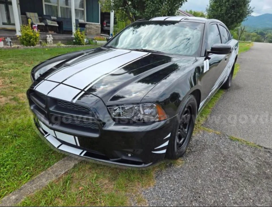 2013 Dodge Charger 7th Gen - Image 14 of 15