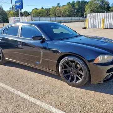 2013 Dodge Charger R/T Plus Sedan