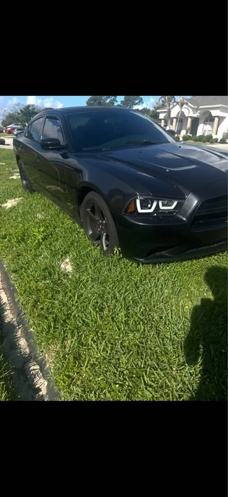2013 Dodge Charger 7th Gen - Image 2 of 4