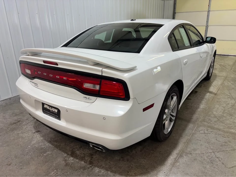 2013 Dodge Charger 7th Gen - Image 5 of 18
