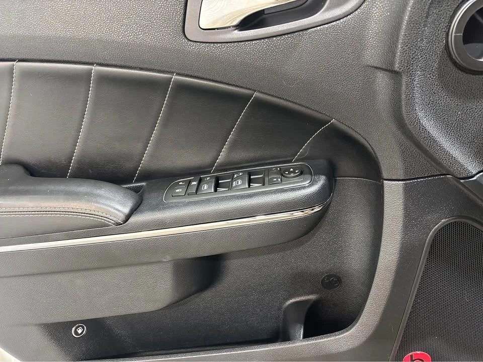 2013 Dodge Charger 7th Gen - Image 14 of 18
