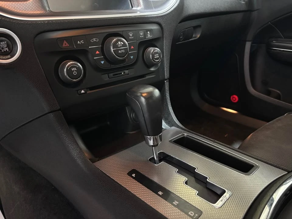 2013 Dodge Charger 7th Gen - Image 12 of 18