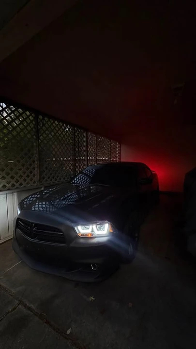 2013 Dodge Charger 7th Gen - Image 4 of 5
