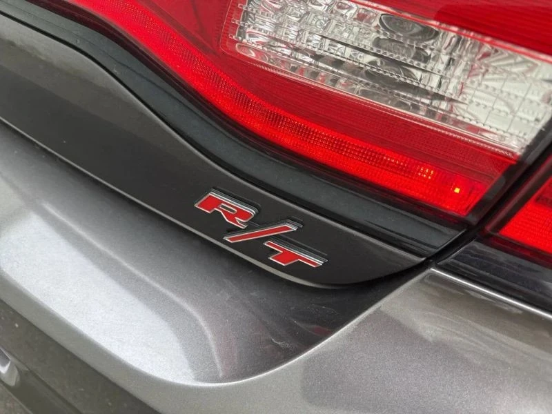2013 Dodge Charger 7th Gen - Image 8 of 12