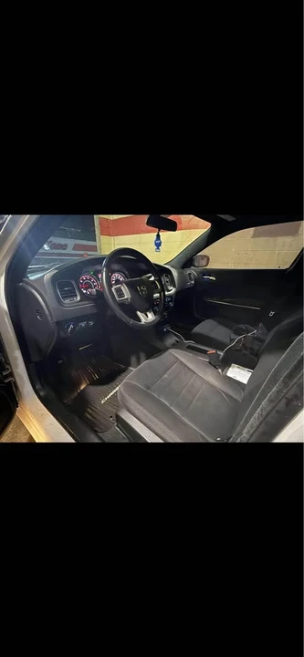 2013 Dodge Charger 7th Gen - Image 10 of 14