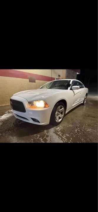 2013 Dodge Charger 7th Gen - Image 13 of 14