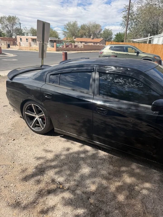 2013 Dodge Charger 7th Gen - Image 4 of 5