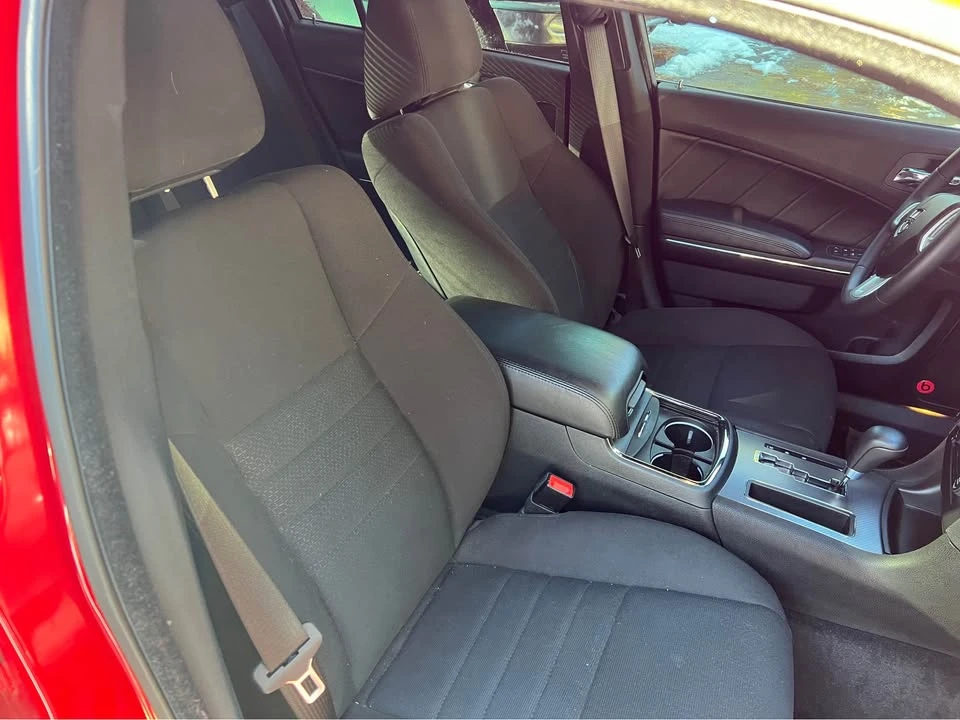 2013 Dodge Charger 7th Gen - Image 5 of 10