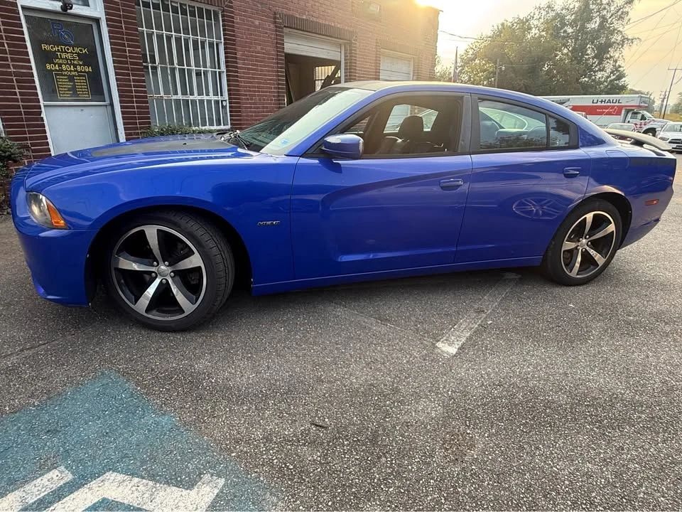 2013 Dodge Charger 7th Gen - Image 5 of 20