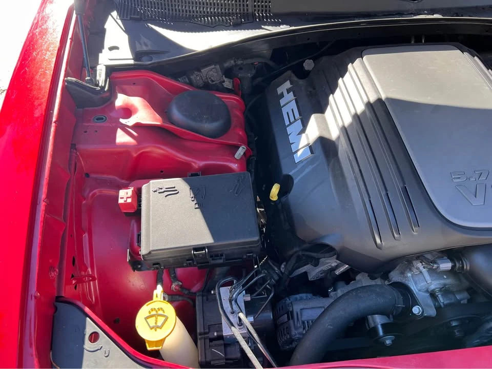 2013 Dodge Charger 7th Gen - Image 8 of 10