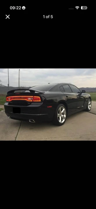 2013 Dodge Charger 7th Gen - Image 3 of 10