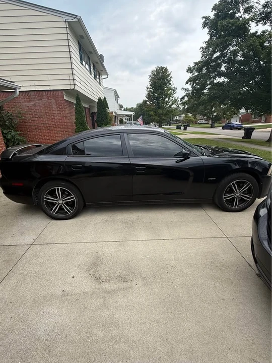 2013 Dodge Charger 7th Gen - Image 3 of 6