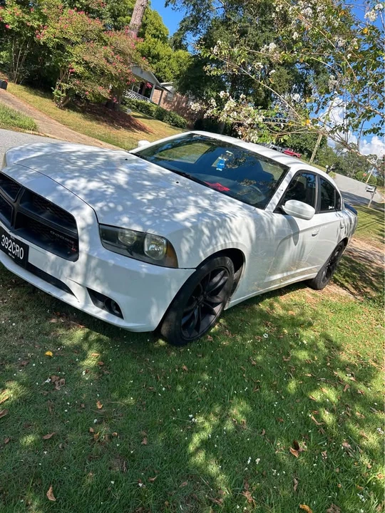 2013 Dodge Charger 7th Gen - Image 2 of 5