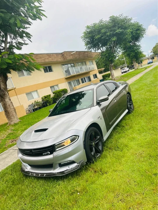 2013 Dodge Charger SRT & 392 7th Gen - Image 2 of 11
