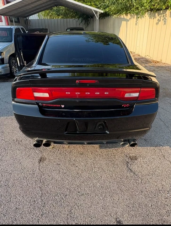 2013 Dodge Charger 7th Gen - Image 9 of 10