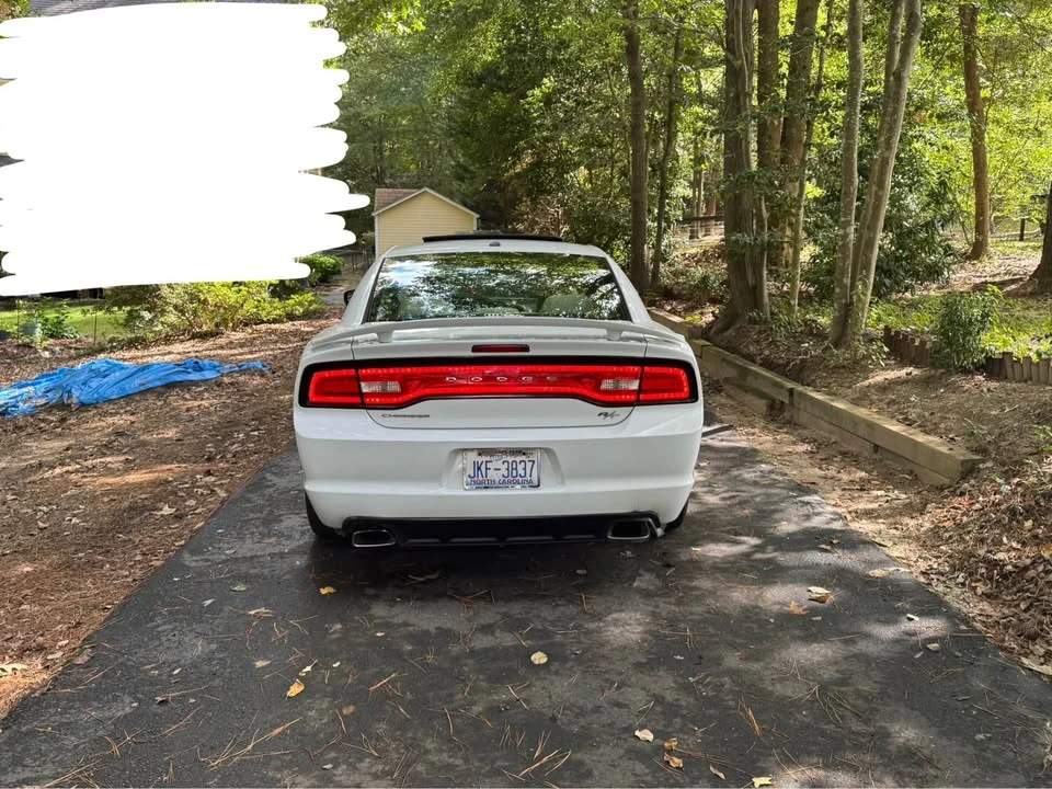 2013 Dodge Charger 7th Gen - Image 4 of 18