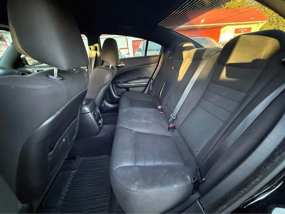 2013 Dodge Charger 7th Gen - Image 11 of 14
