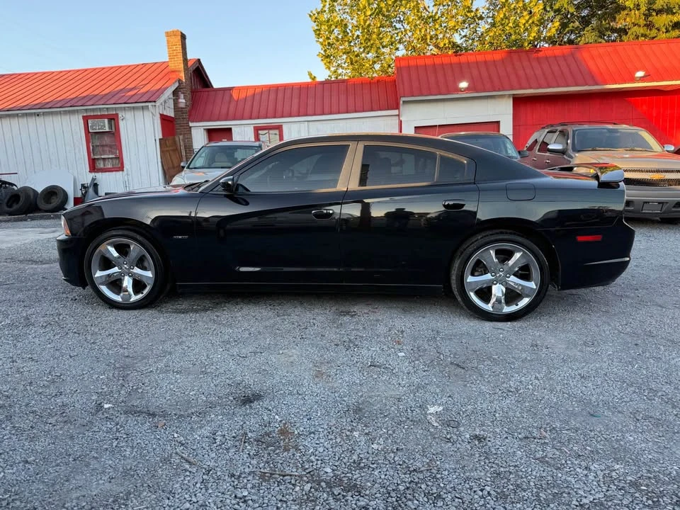 2013 Dodge Charger 7th Gen - Image 2 of 14