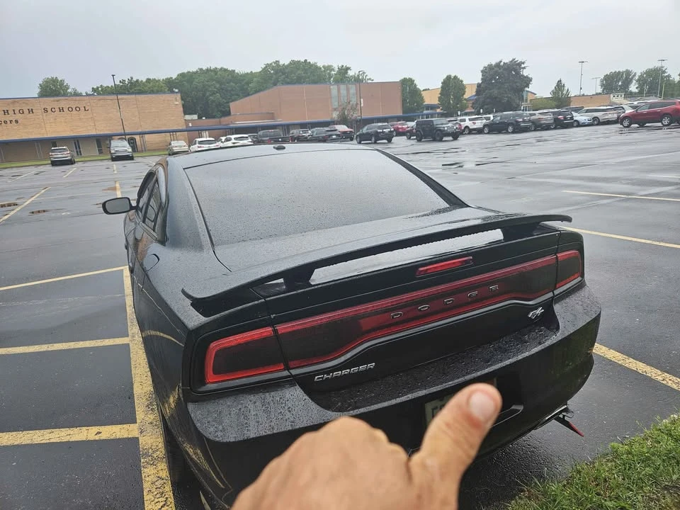 2013 Dodge Charger 7th Gen - Image 4 of 15