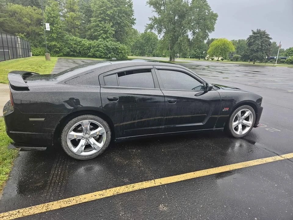 2013 Dodge Charger 7th Gen - Image 3 of 15