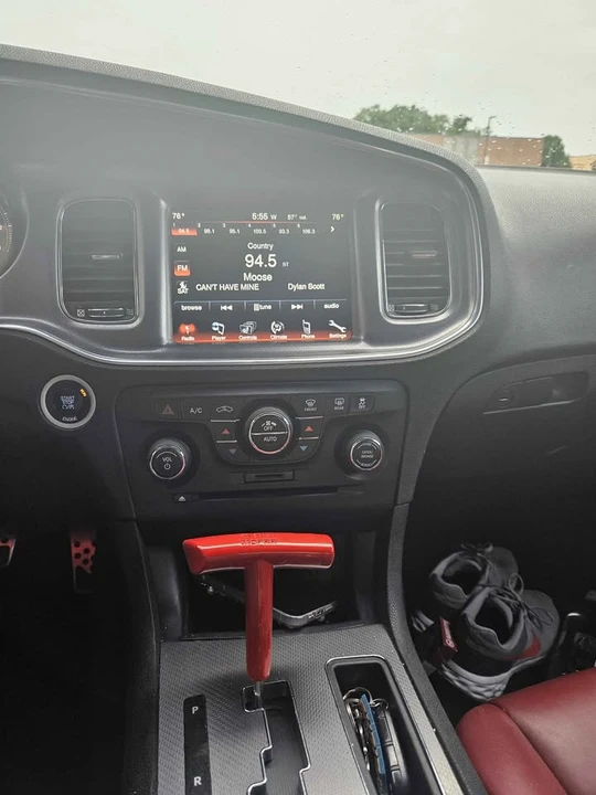 2013 Dodge Charger 7th Gen - Image 14 of 15