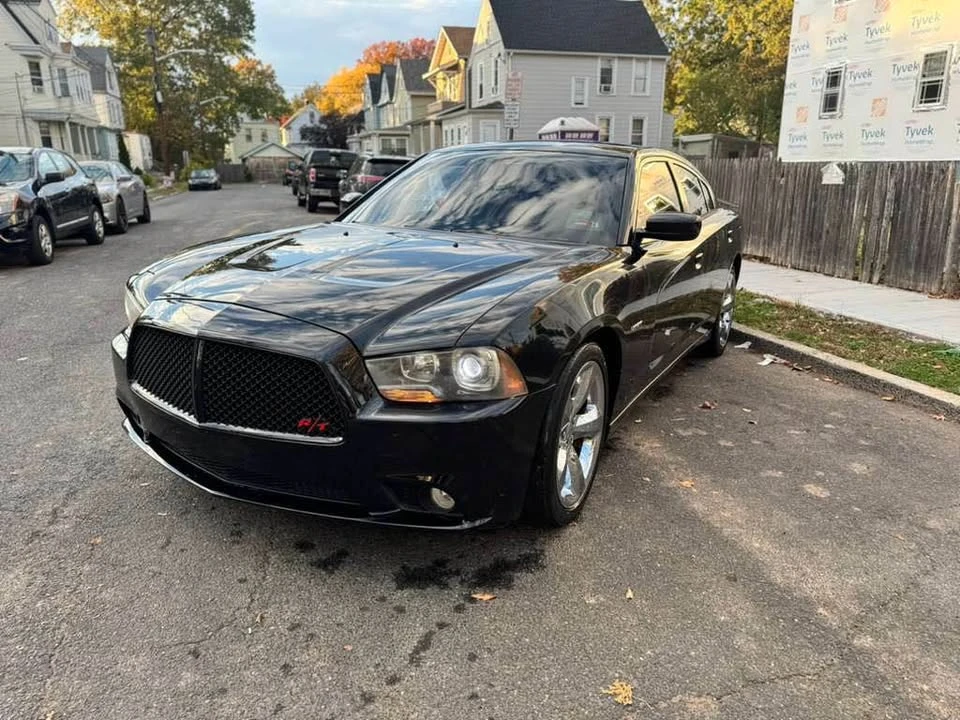 2013 Dodge Charger 7th Gen - Image 5 of 10