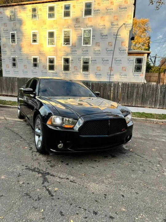 2013 Dodge Charger 7th Gen - Image 9 of 10