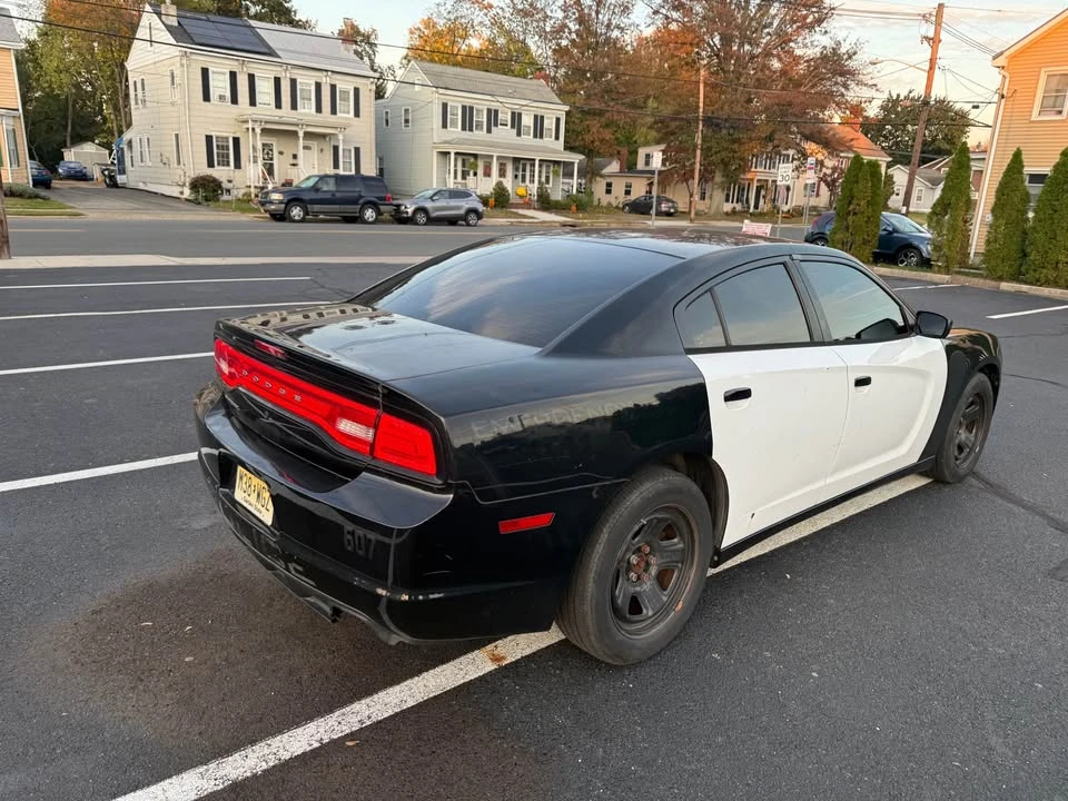 2013 Dodge Charger 7th Gen - Image 6 of 10