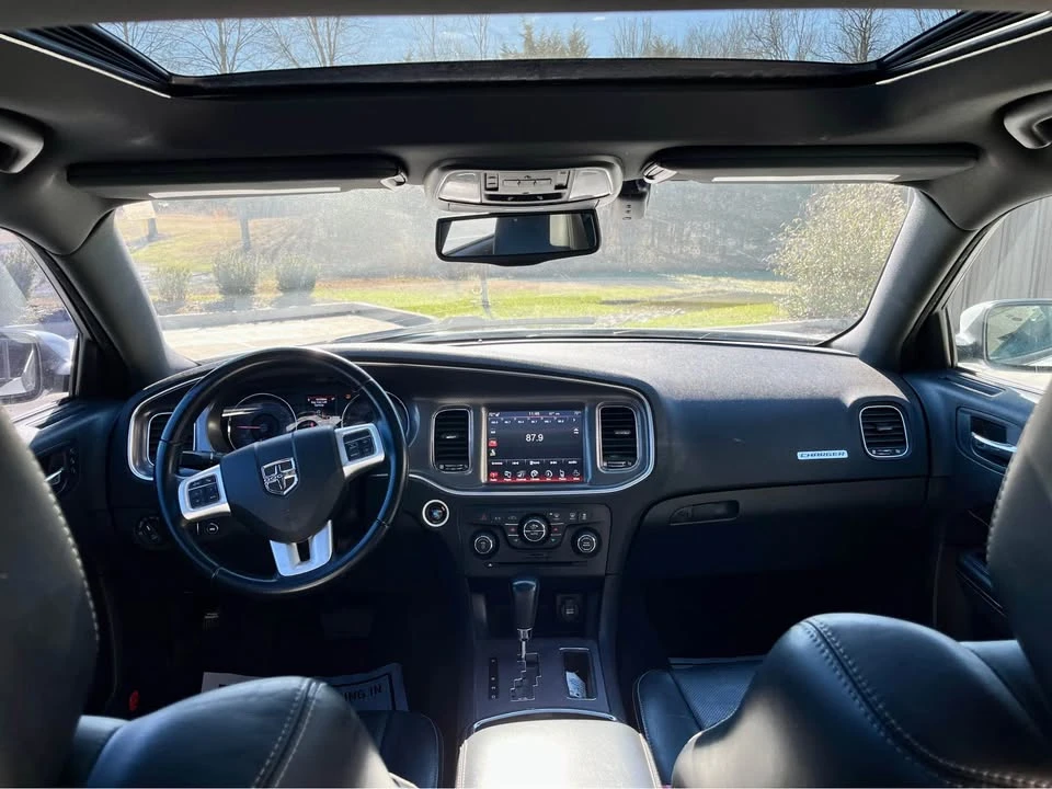 2013 Dodge Charger 7th Gen - Image 15 of 20