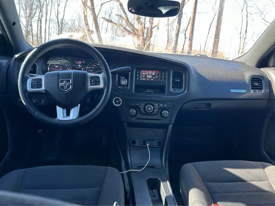 2013 Dodge Charger 7th Gen - Image 15 of 16