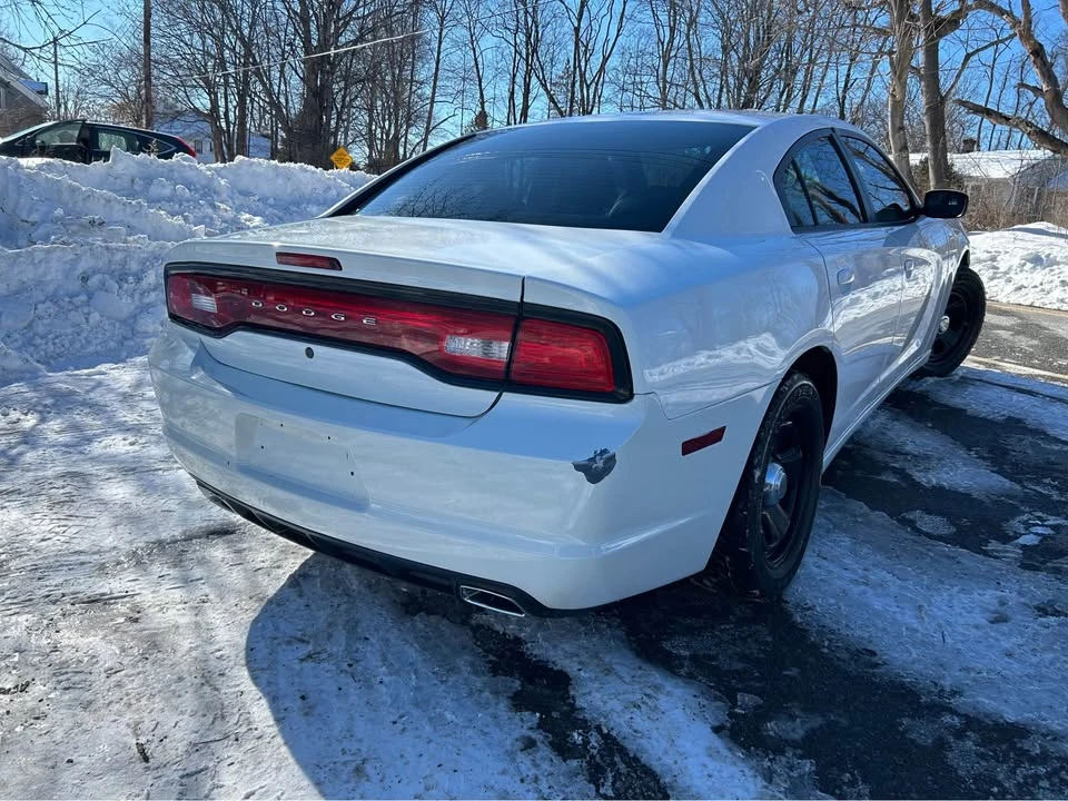 2013 Dodge Charger 7th Gen - Image 5 of 16