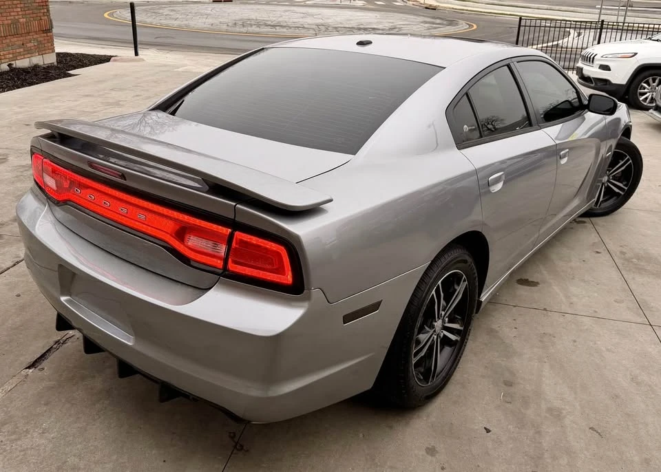 2013 Dodge Charger 7th Gen - Image 4 of 13