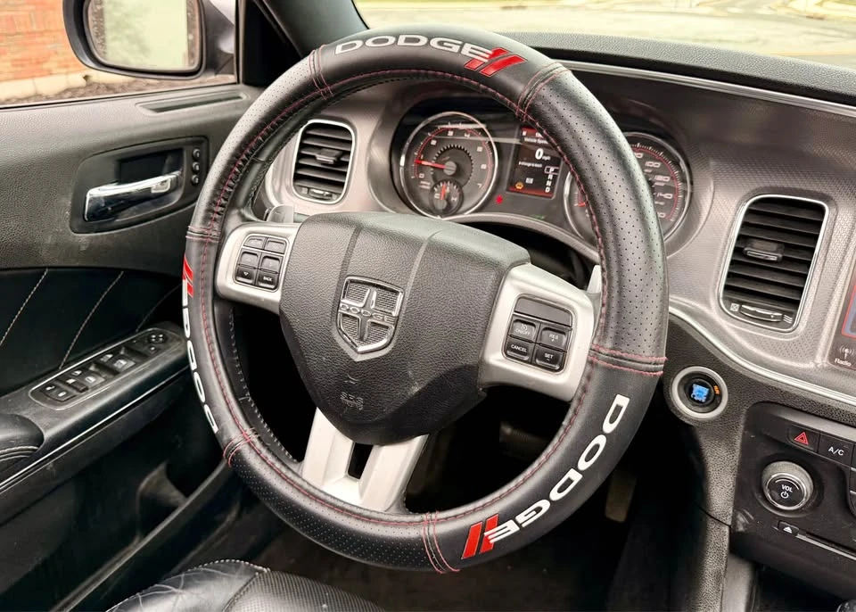 2013 Dodge Charger 7th Gen - Image 10 of 13