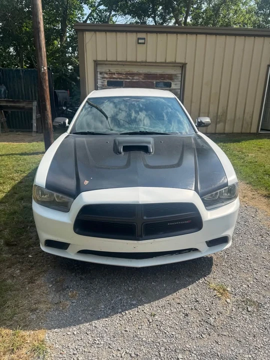 2013 Dodge Charger 7th Gen - Image 2 of 7