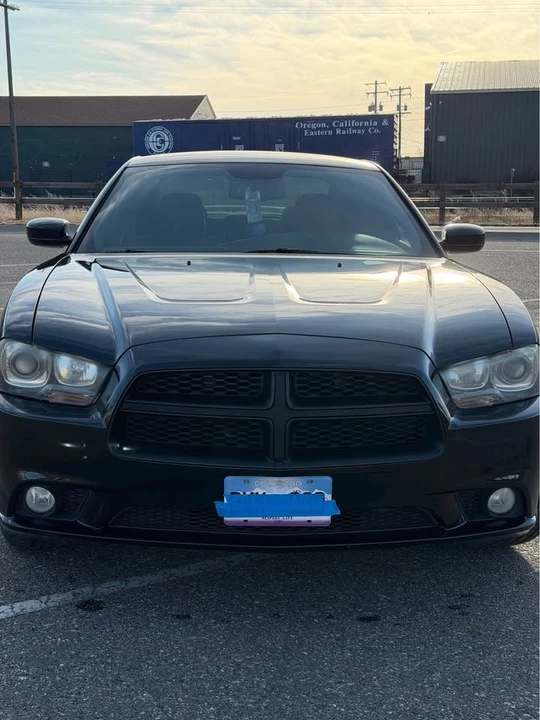 2013 Dodge Charger 7th Gen - Image 2 of 11