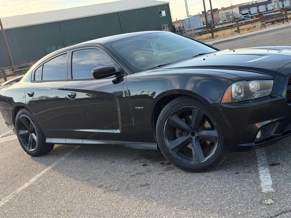 2013 Dodge Charger 7th Gen - Image 3 of 11